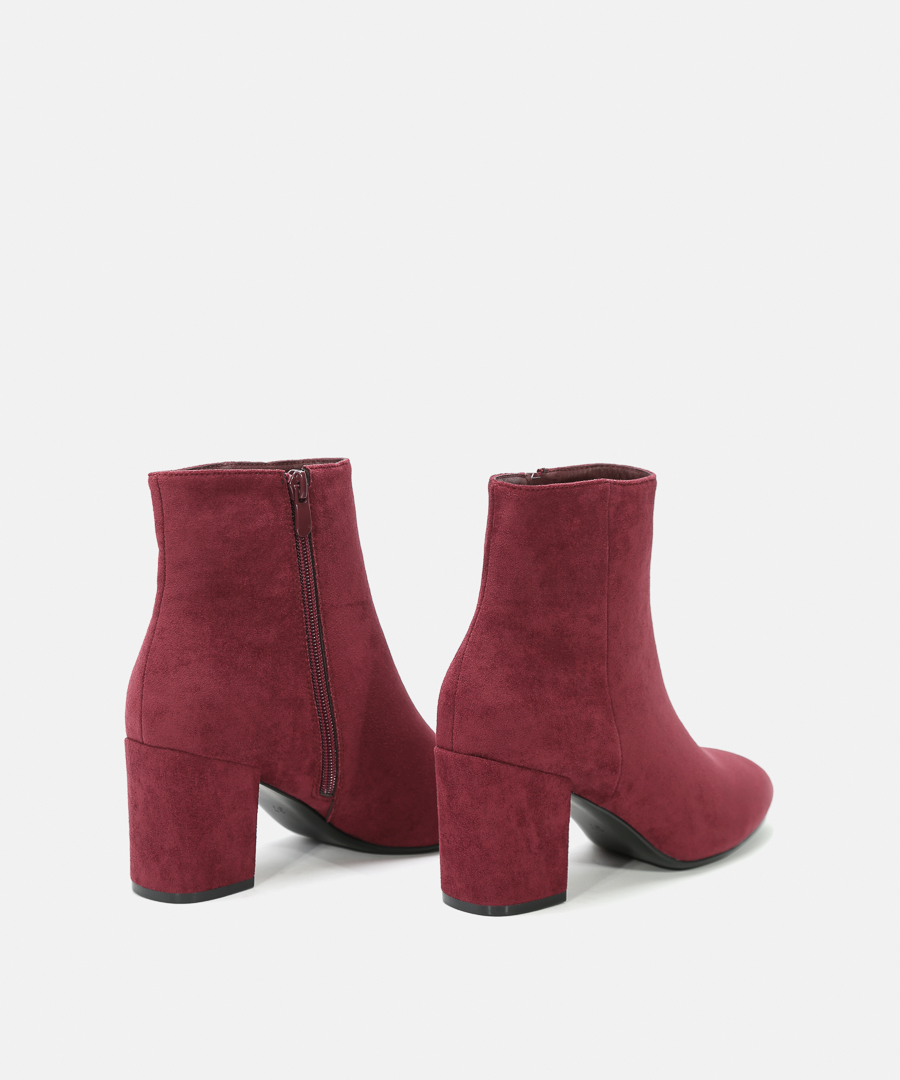 Botines tac&oacute;n ancho image number null